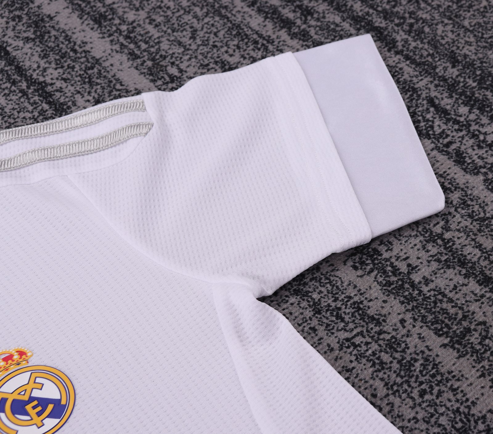 2015-16 Real Madrid Home Retro Shirt - Kids Sizes