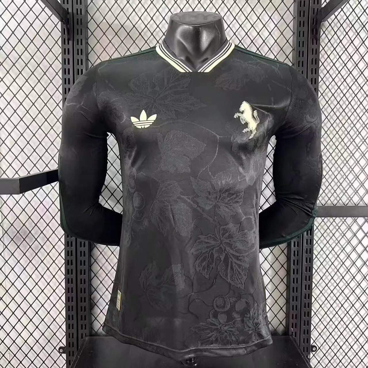 2025-26 Juventus Second Away Long-Sleeve Jersey - Player Version