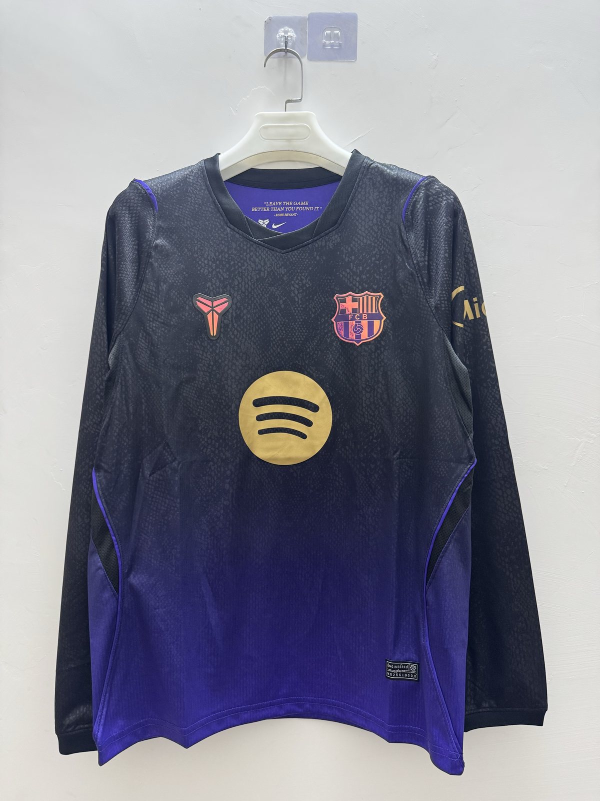 2026-27 Barcelona Away Long-Sleeve Jersey – Fan Version