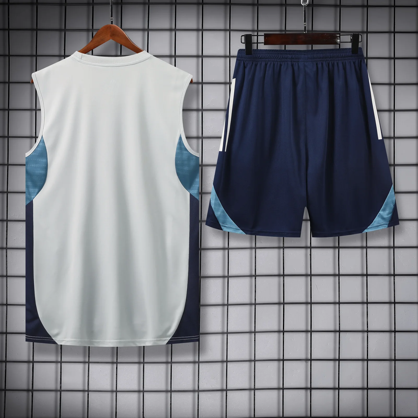 2025-26 Arsenal training vest jersey