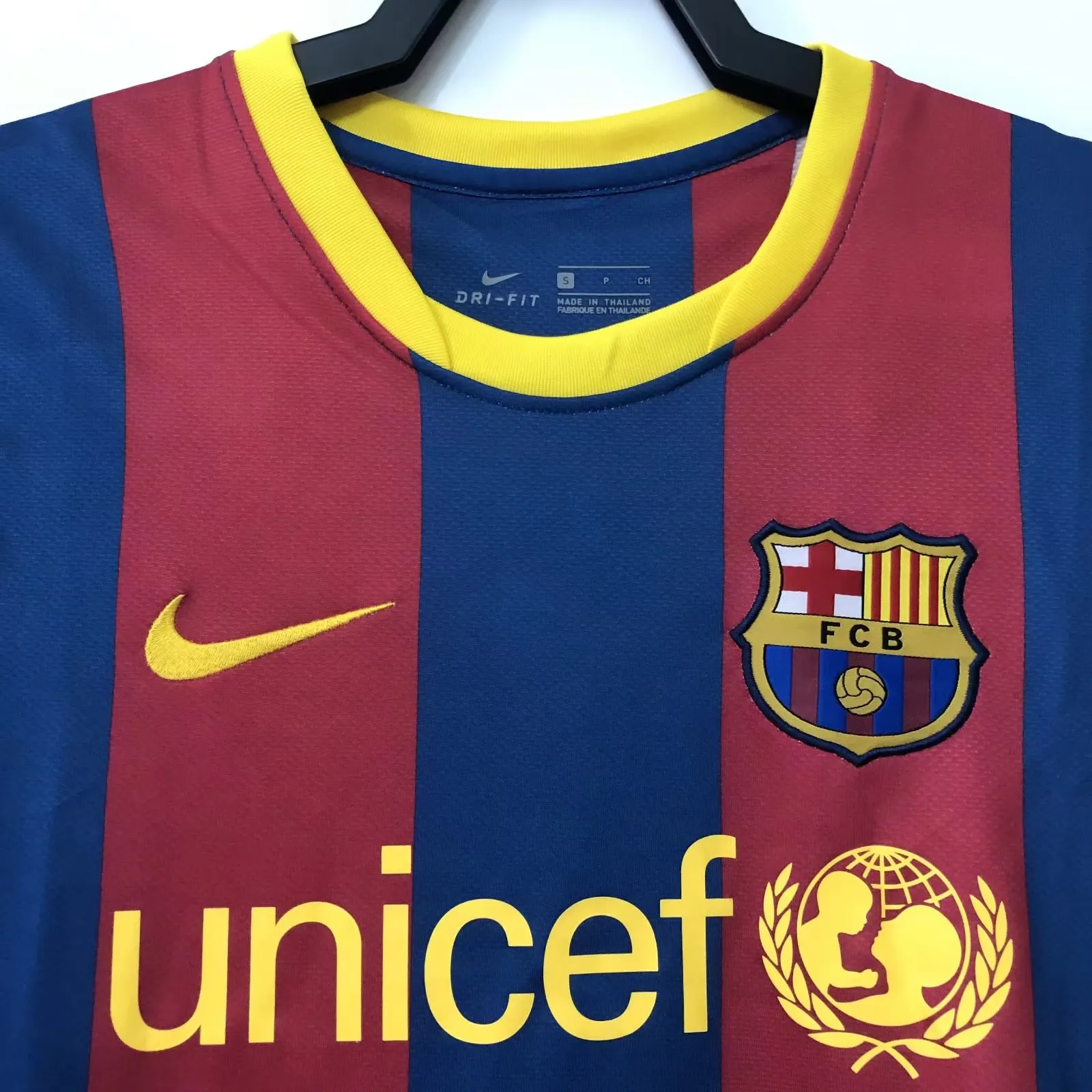 2010-11 Barcelona Home Retro Jersey