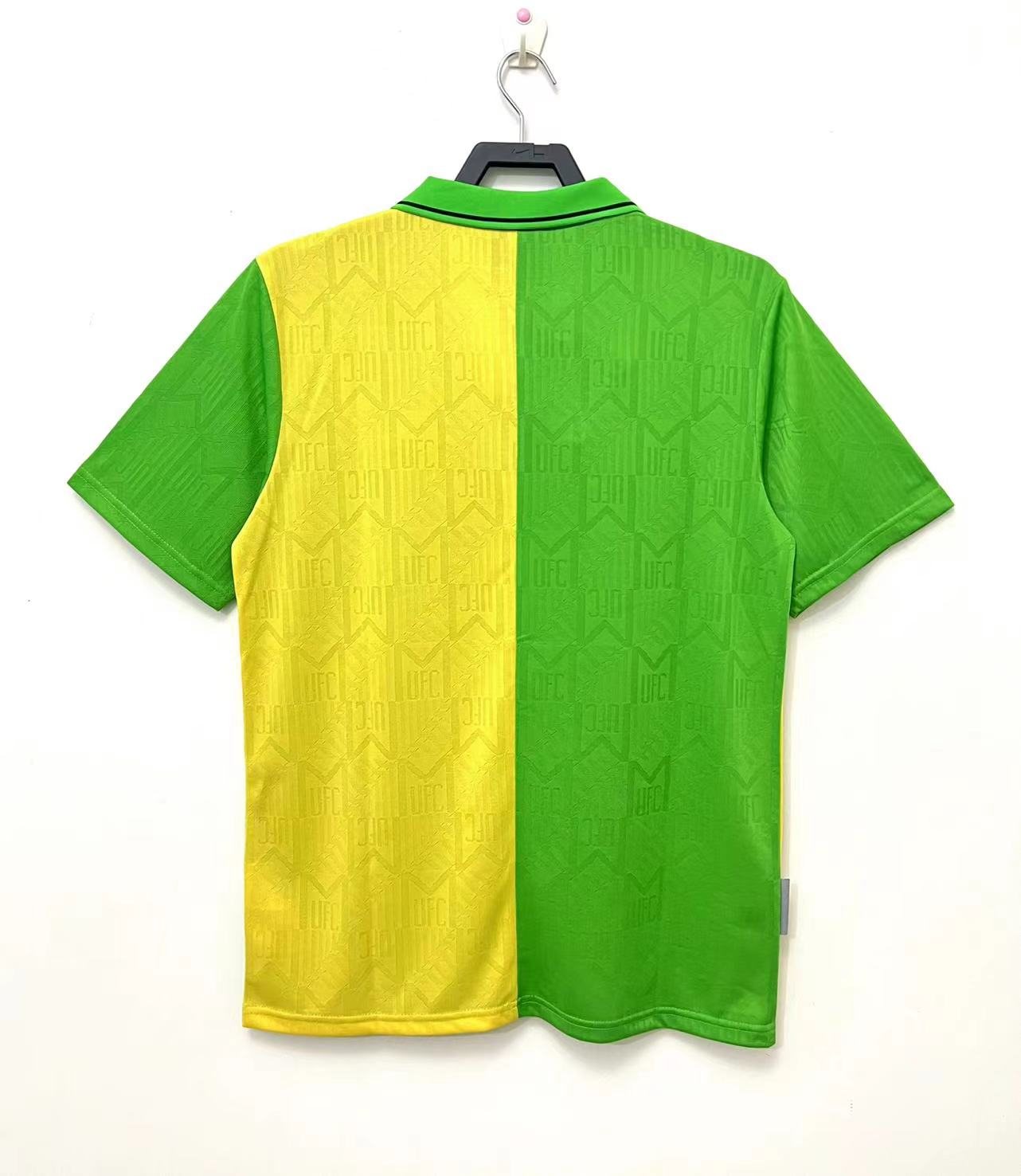 1992-94 Manchester United away retro jersey