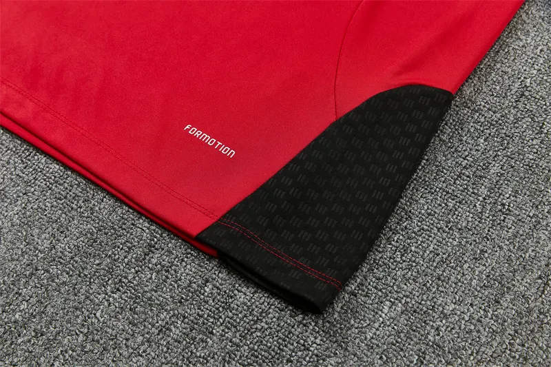 2026-27 Manchester United Red Half-Zip Training Jersey