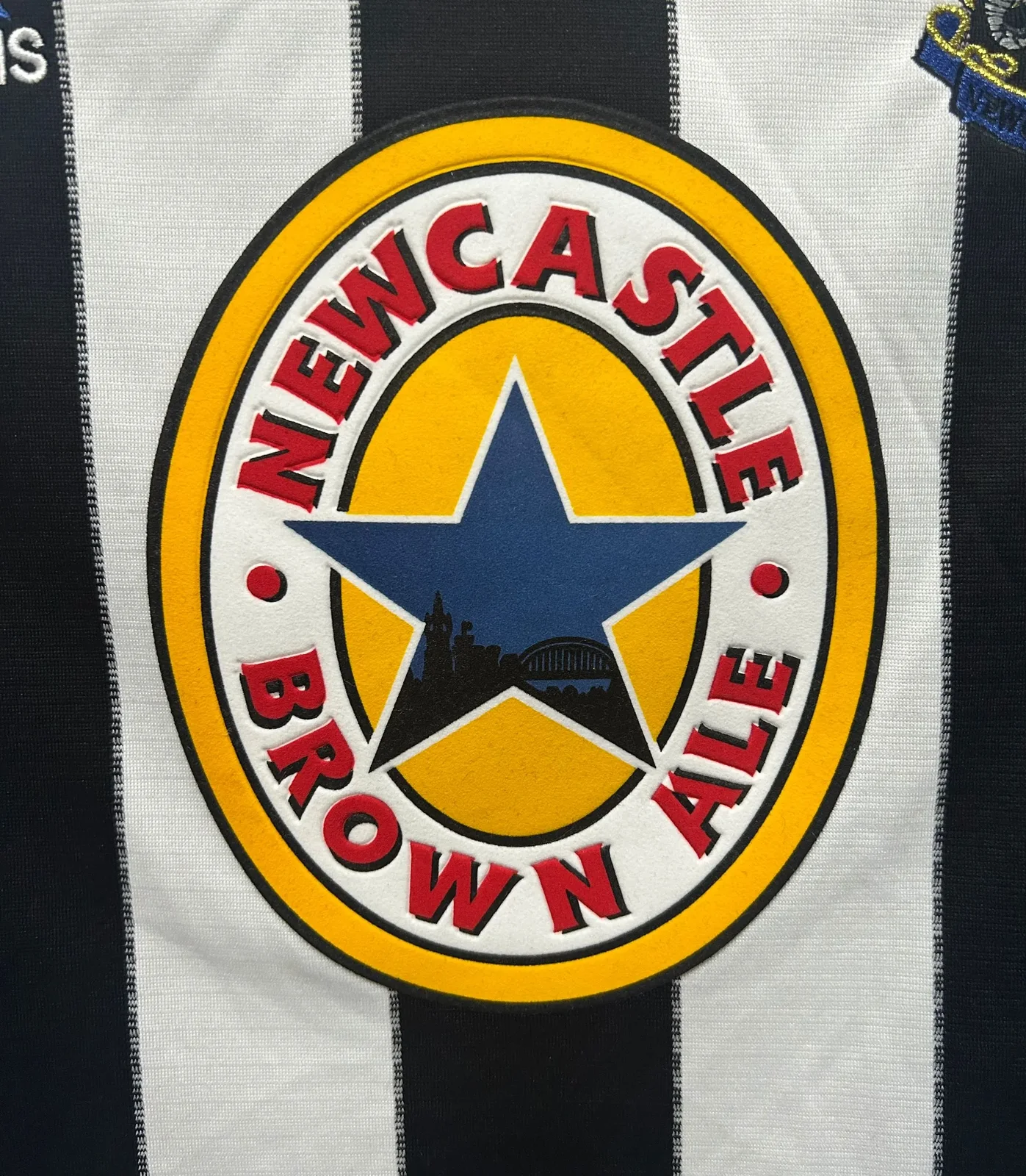 1999-00 Newcastle United Home Retro Jersey