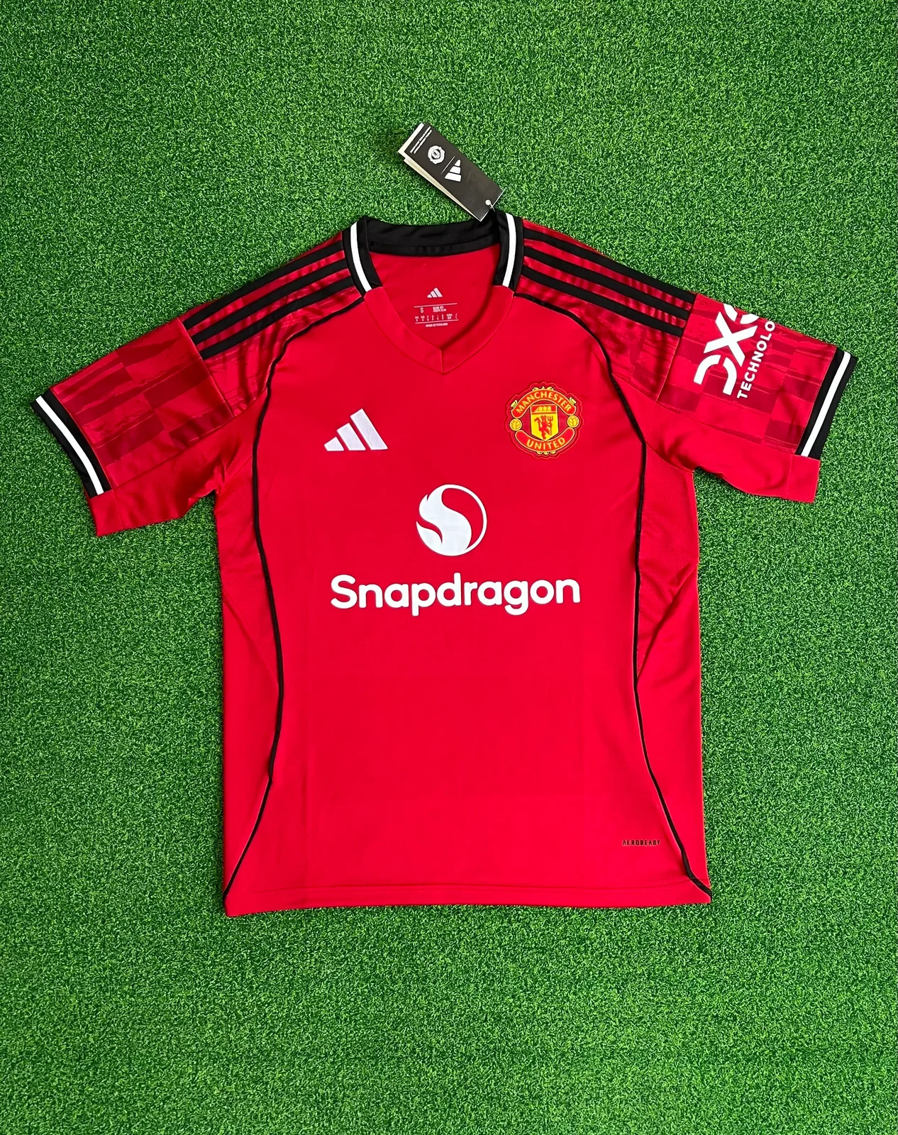 2025-26 Manchester United Home Shirt