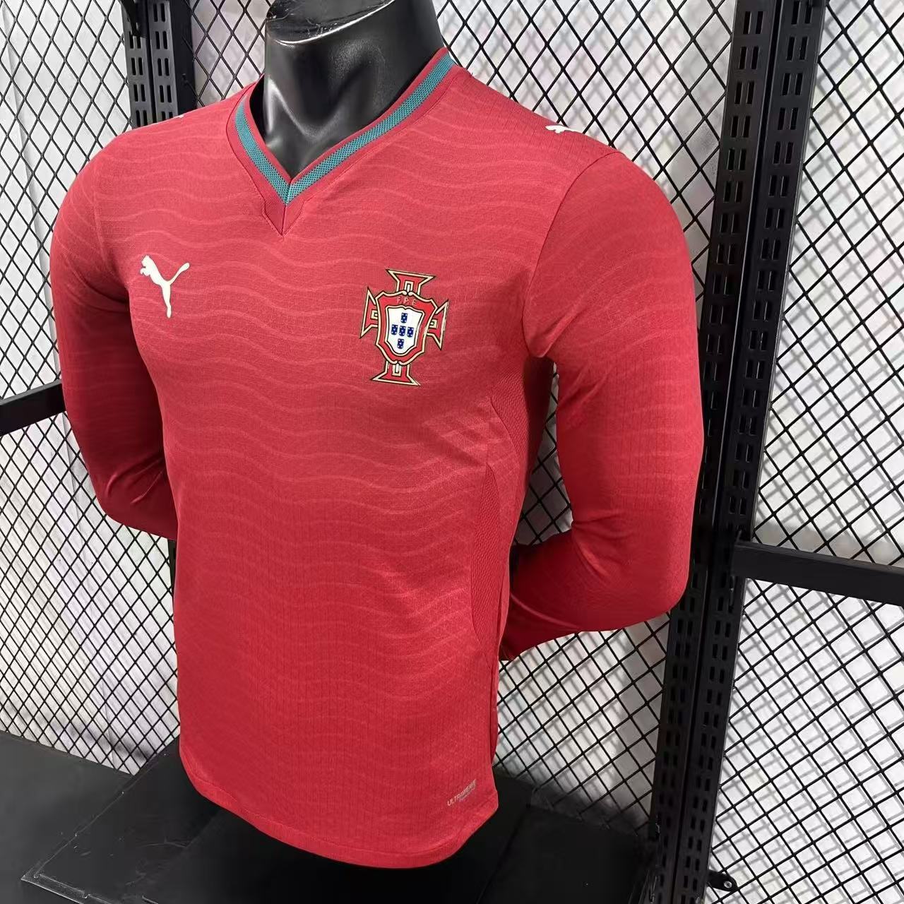 2026 Portugal Home Long-Sleeve Jersey – Player Version