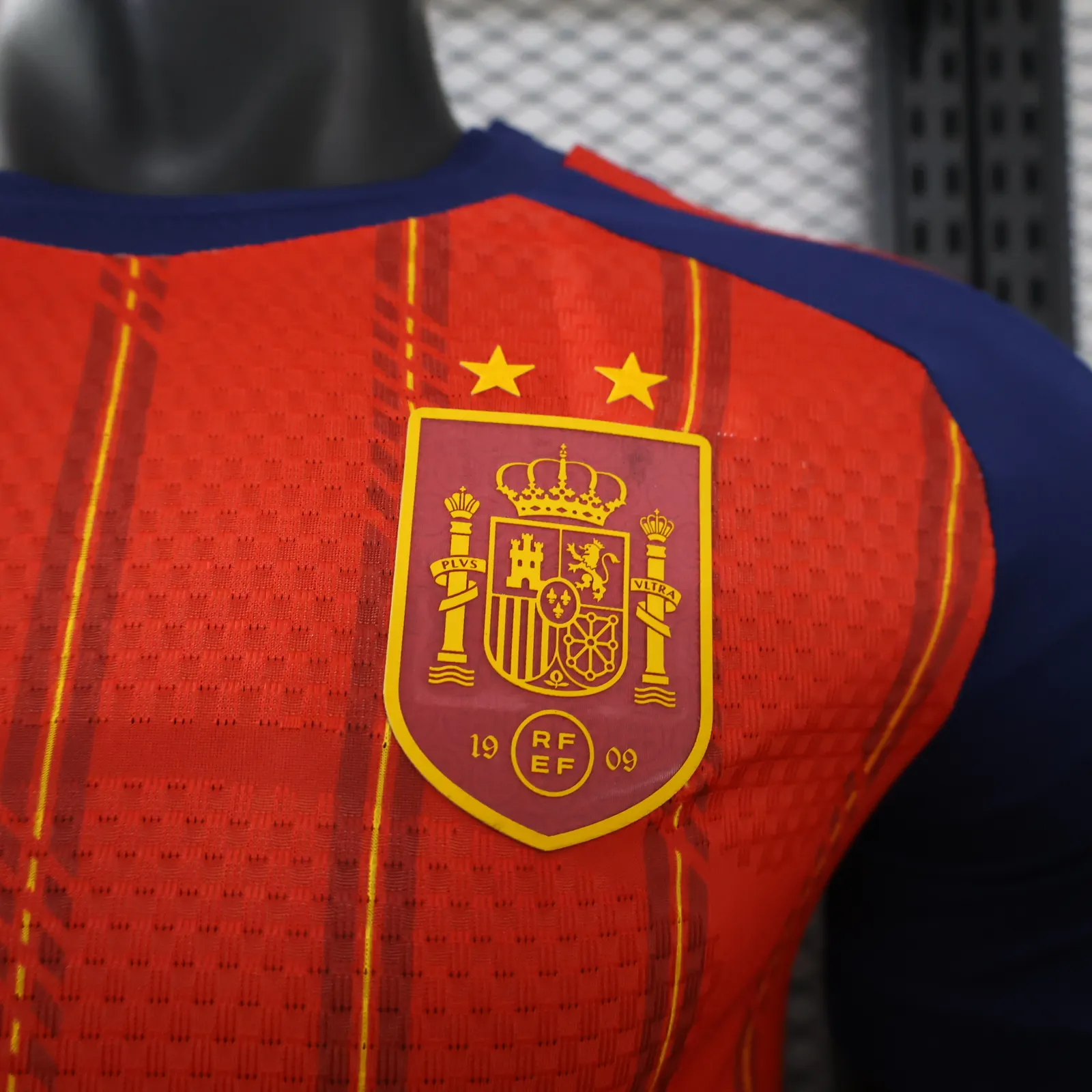 2026-27 Spain Home Jersey (with two stars) – Player Version