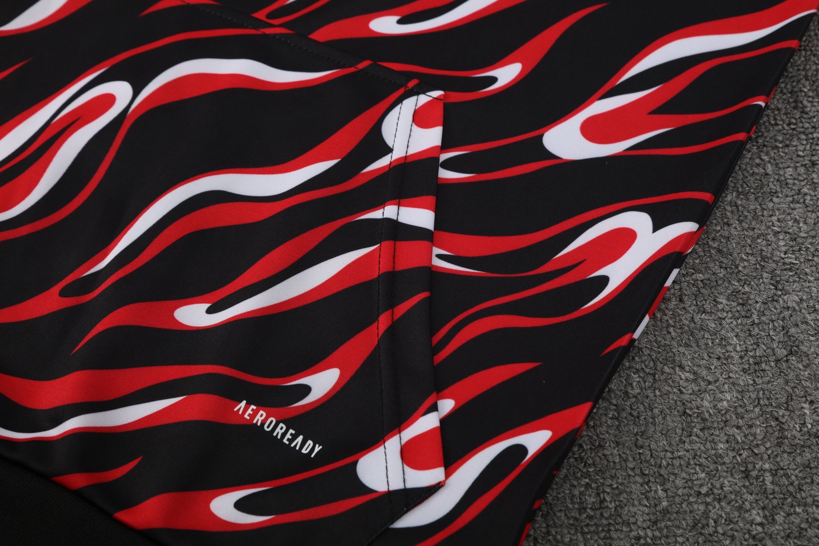 2025-26 Manchester United Black and Red Training Hooded Jersey