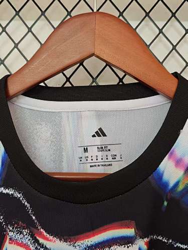 2026-27 Manchester United Training Kit - Fan Edition