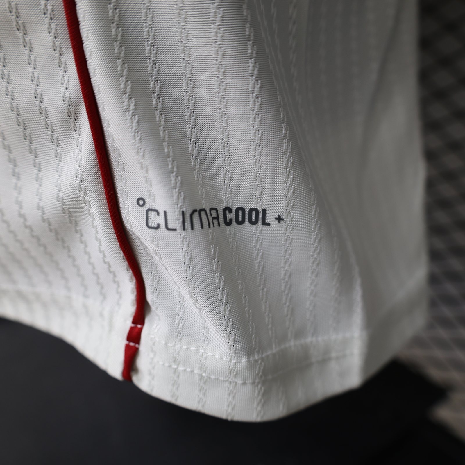 2025-26 Liverpool Retro Casual Jersey