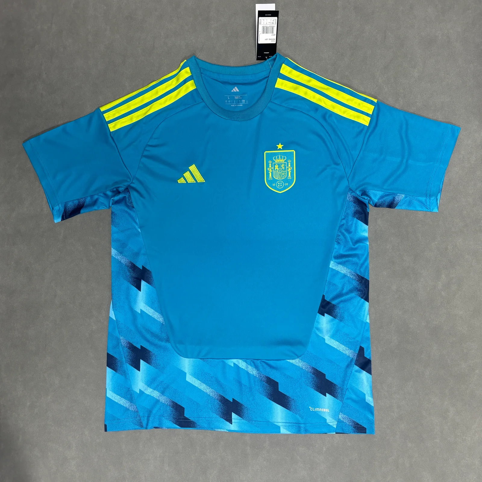 2026-27 Spain Training Jersey – Fan Version