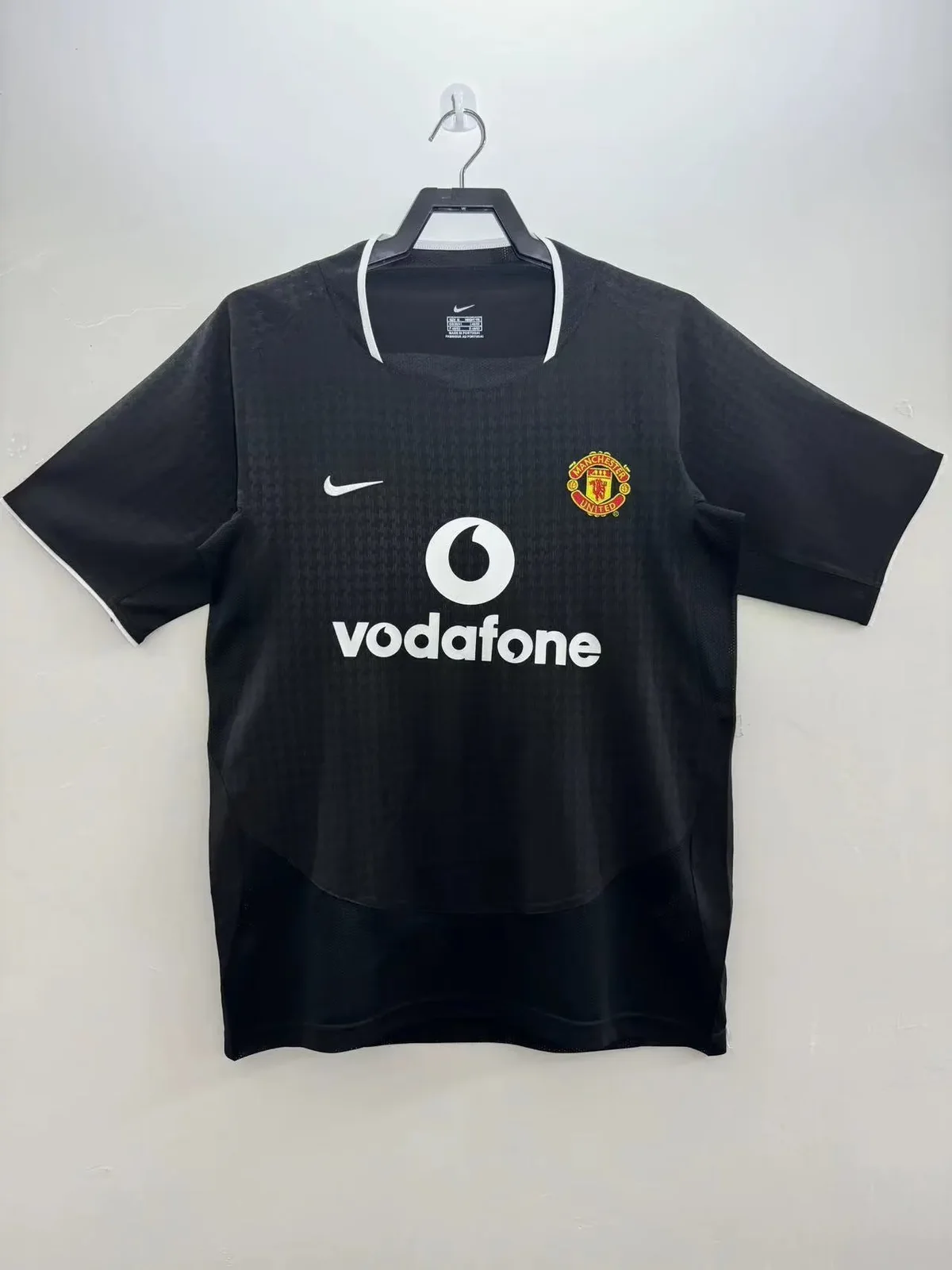 2003-04 Manchester United Away Retro Shirt