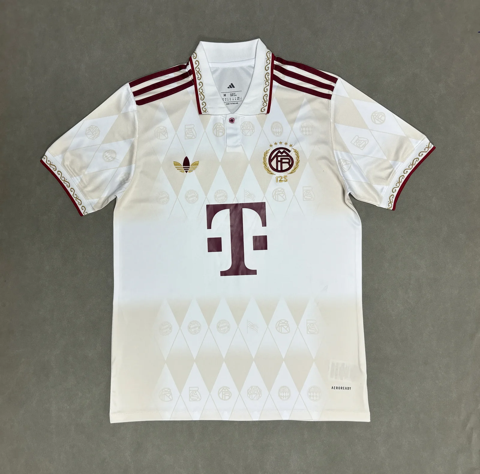2025–26 Bayern Munich Commemorative Jersey