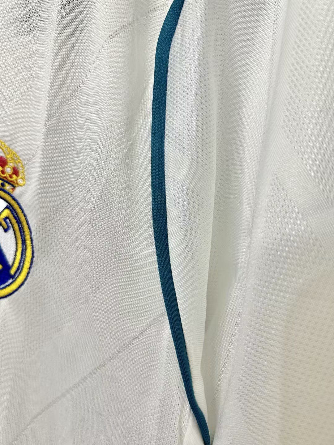 2017-18 Real Madrid Home Retro Jersey