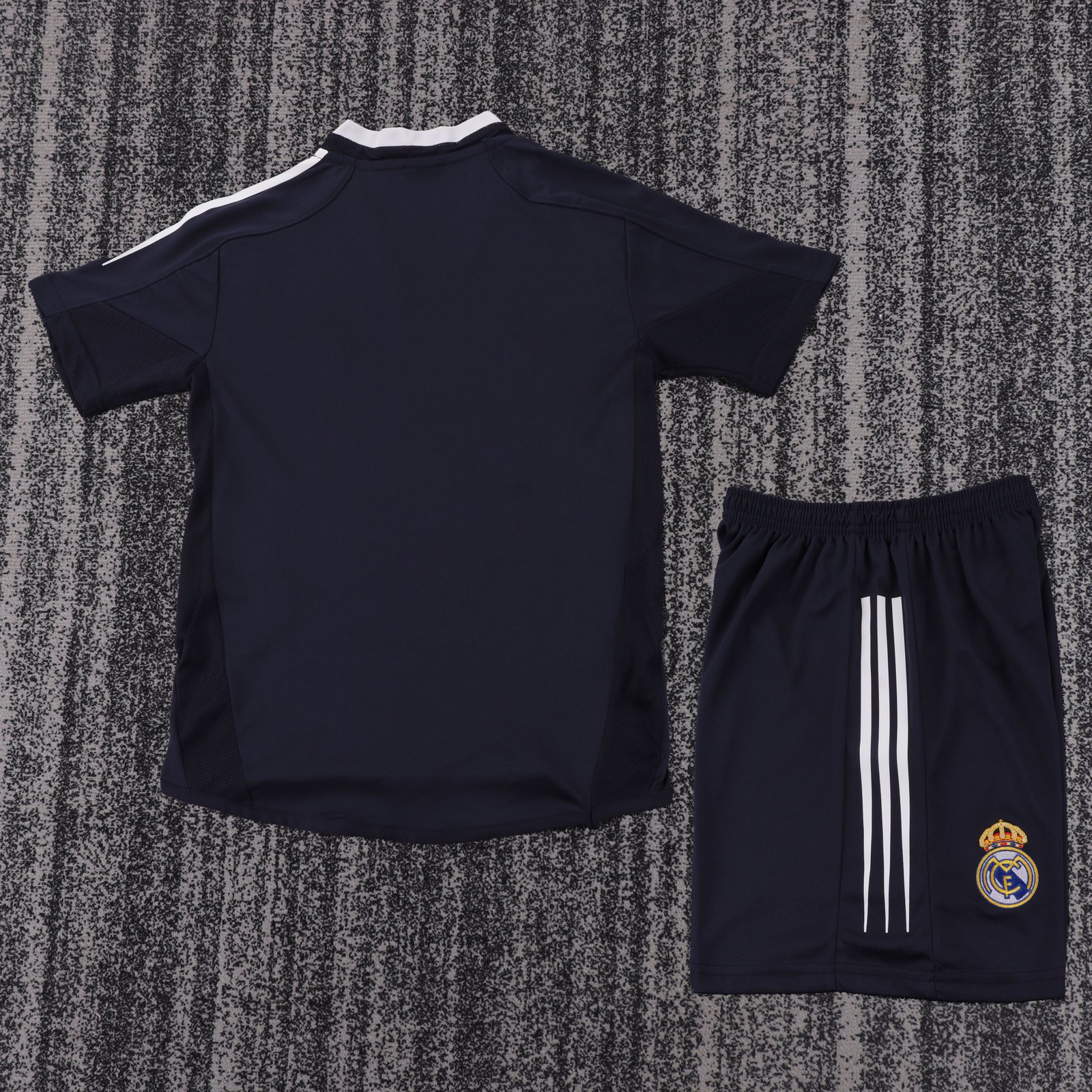 2004-05 Real Madrid Away Shirt – Kids'