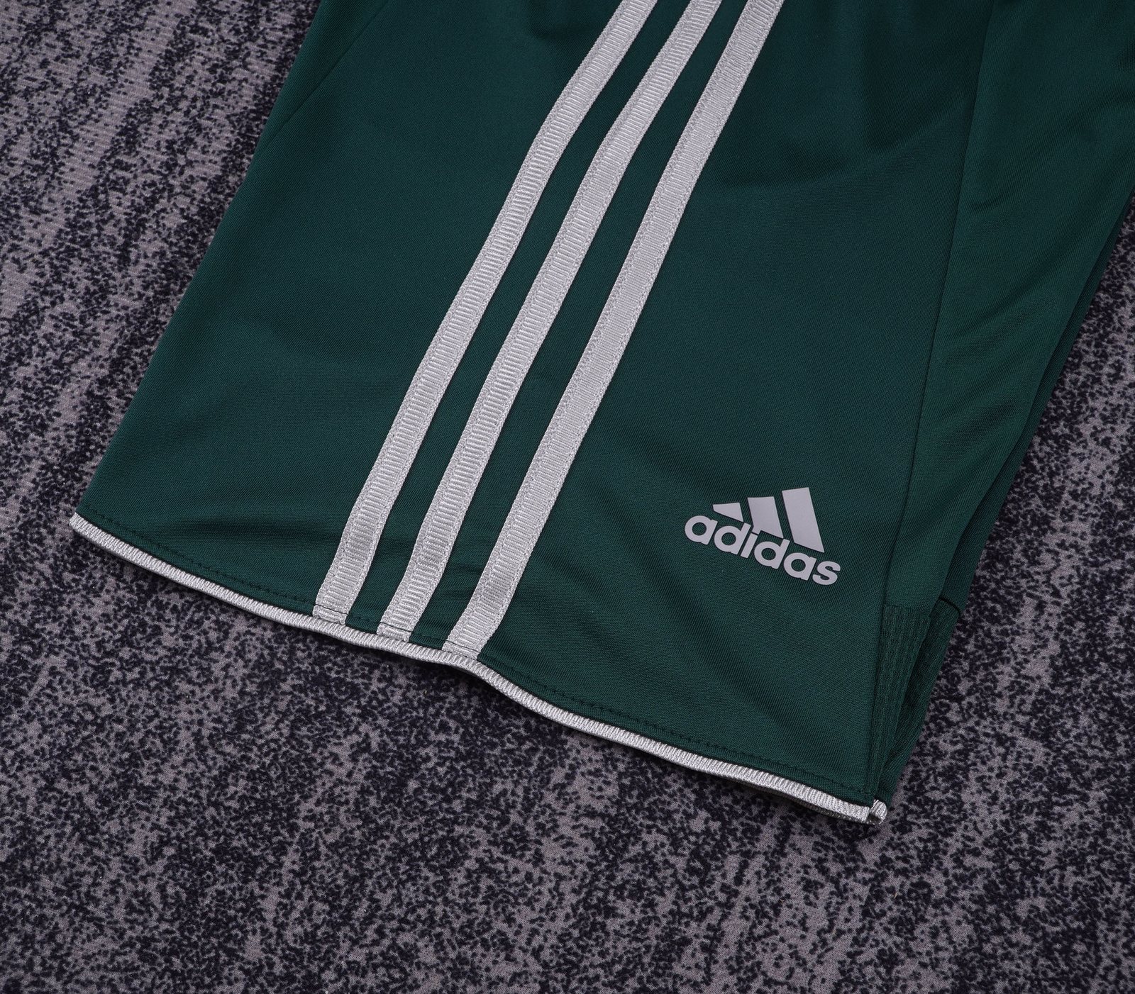 2012-13 Real Madrid Second Away Kit – Kids
