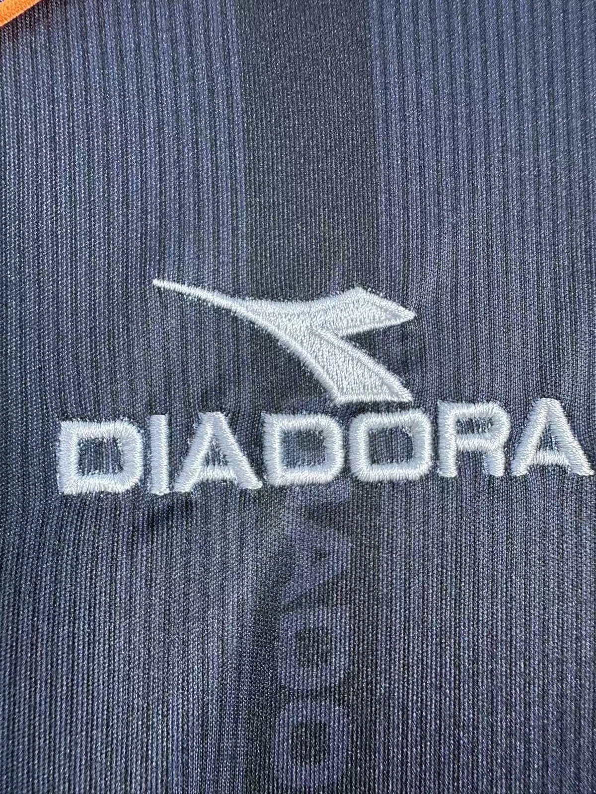 1999-00 Roma Away II Retro Long-Sleeve Jersey