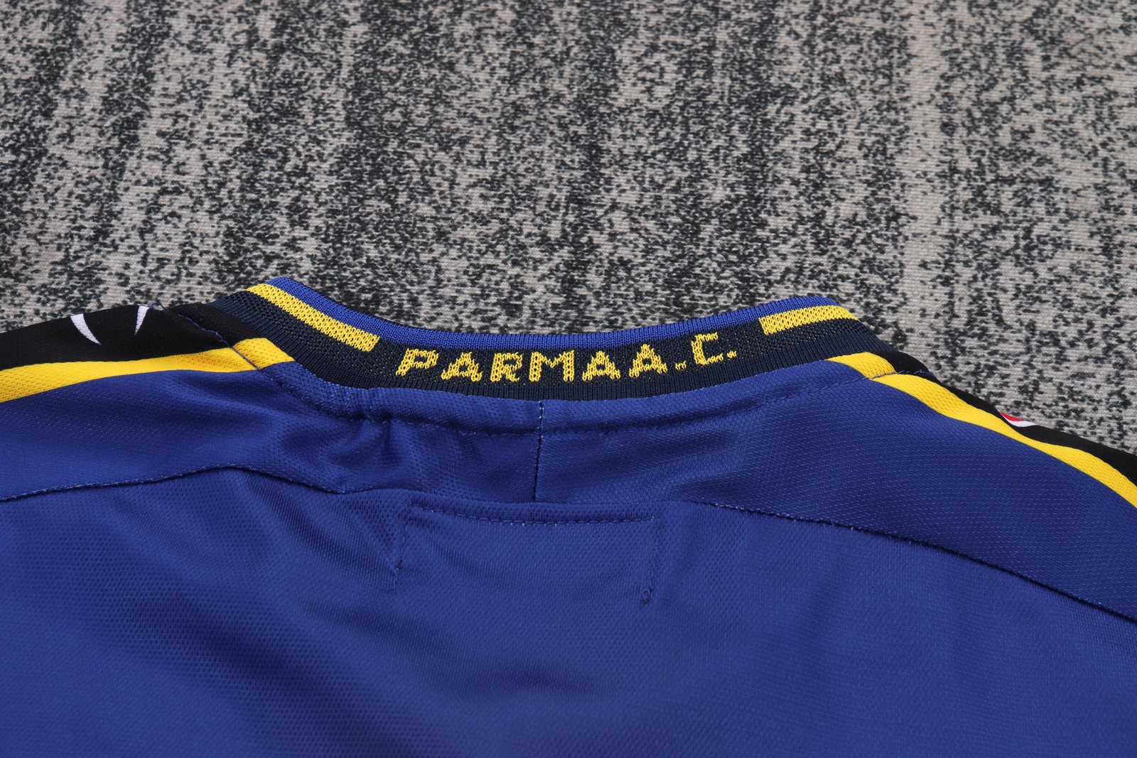 2001-02 Parma Home Retro Jersey - Children's