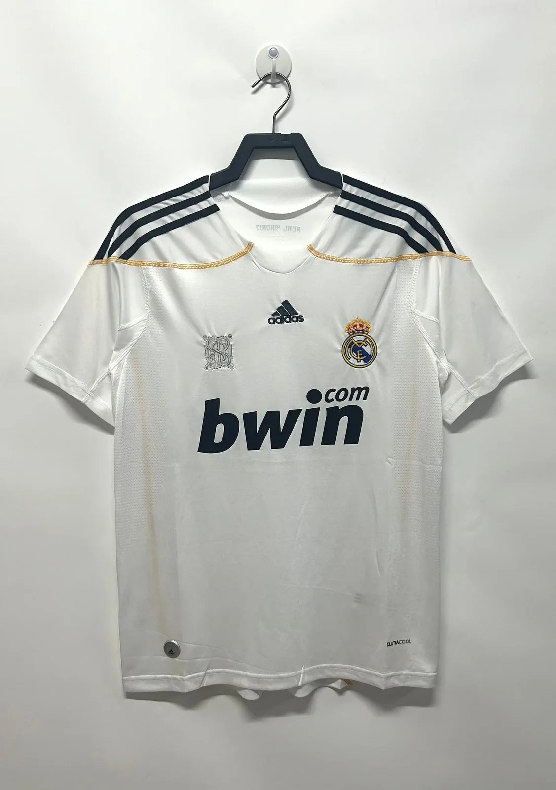 2009-10 Real Madrid Home Retro Jersey