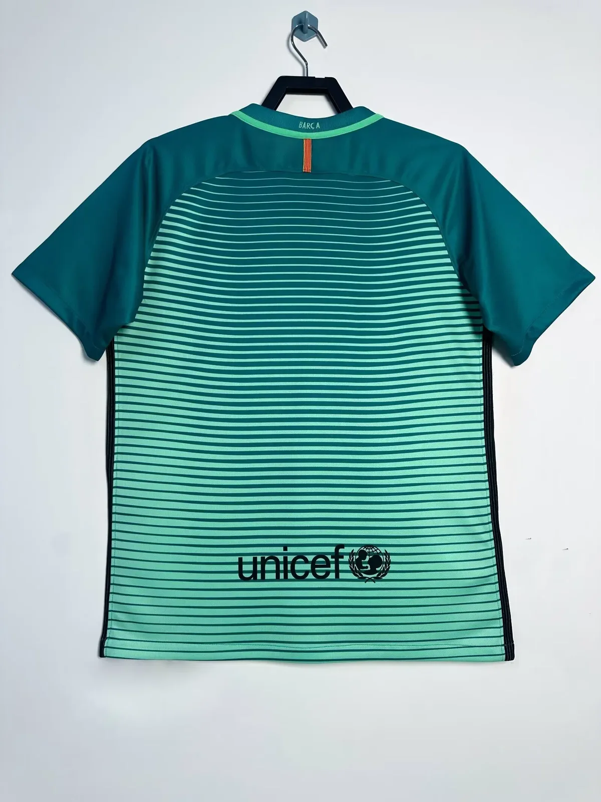 2016-17 Barcelona Second Away Retro Jersey