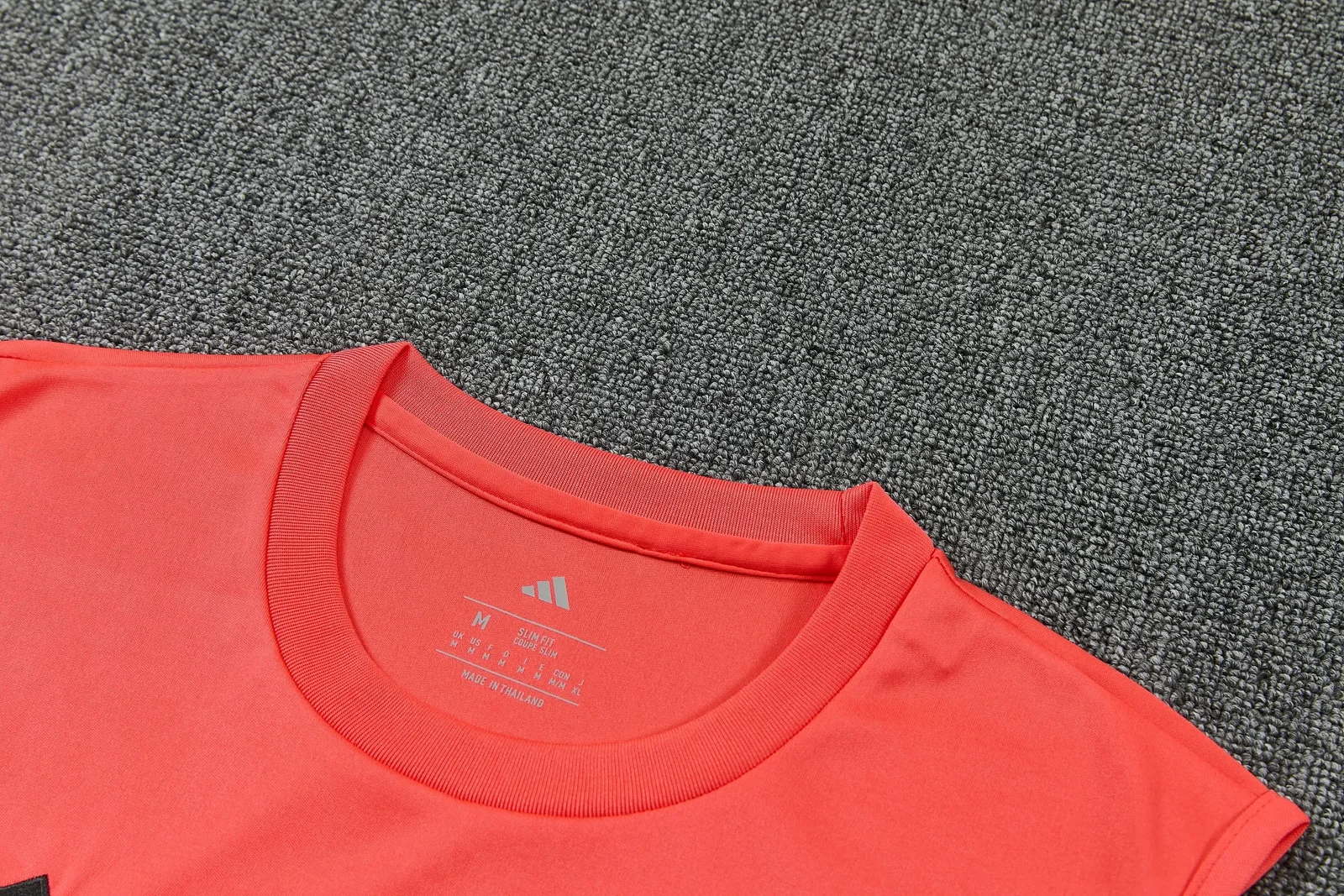 2025-26 Bayern Munich training vest jersey