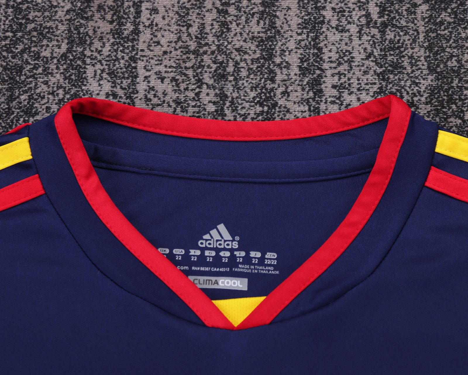 2010 Spain Away Retro Jersey – Kids