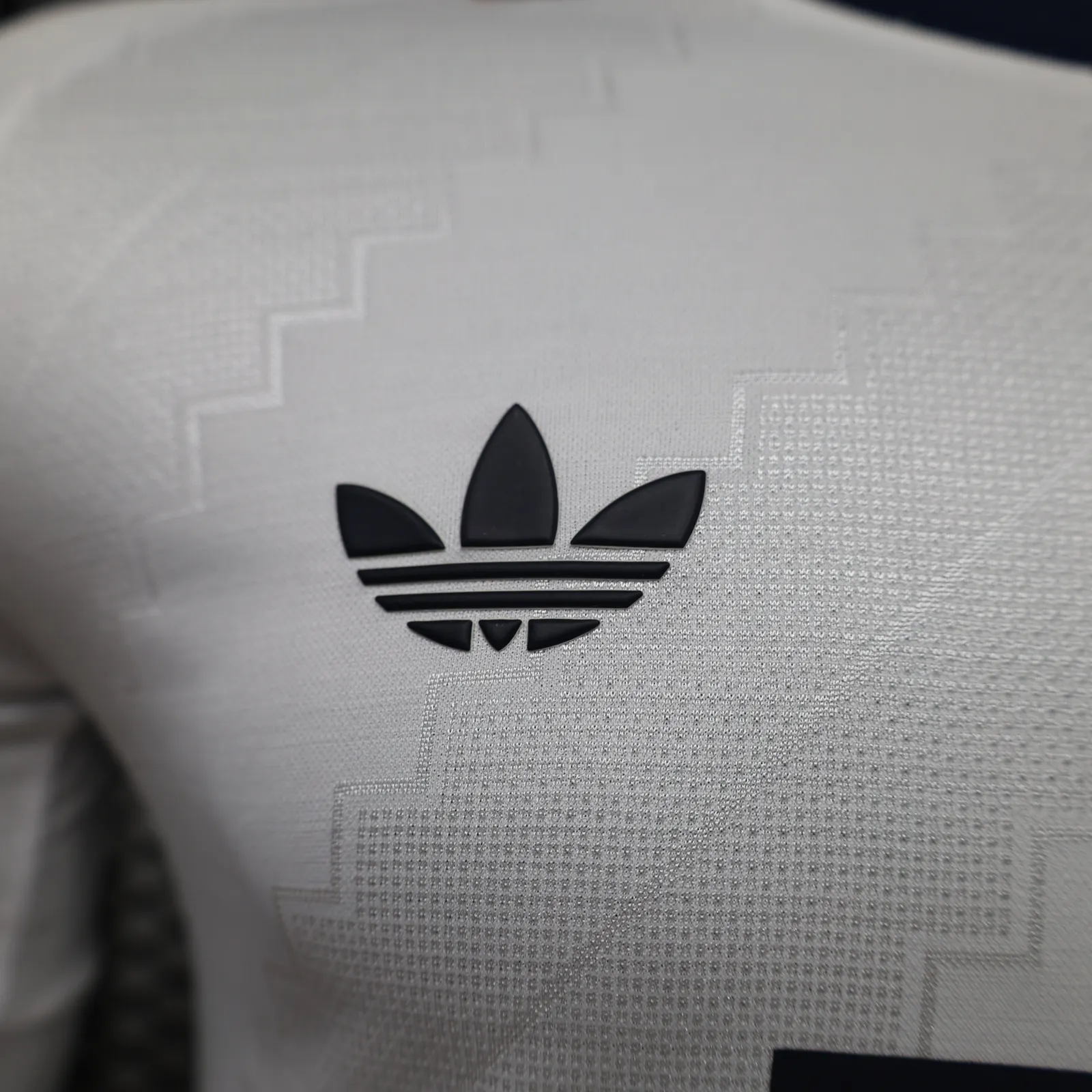 2026-27 Bayern Munich Away Long-Sleeve Jersey - Player Version