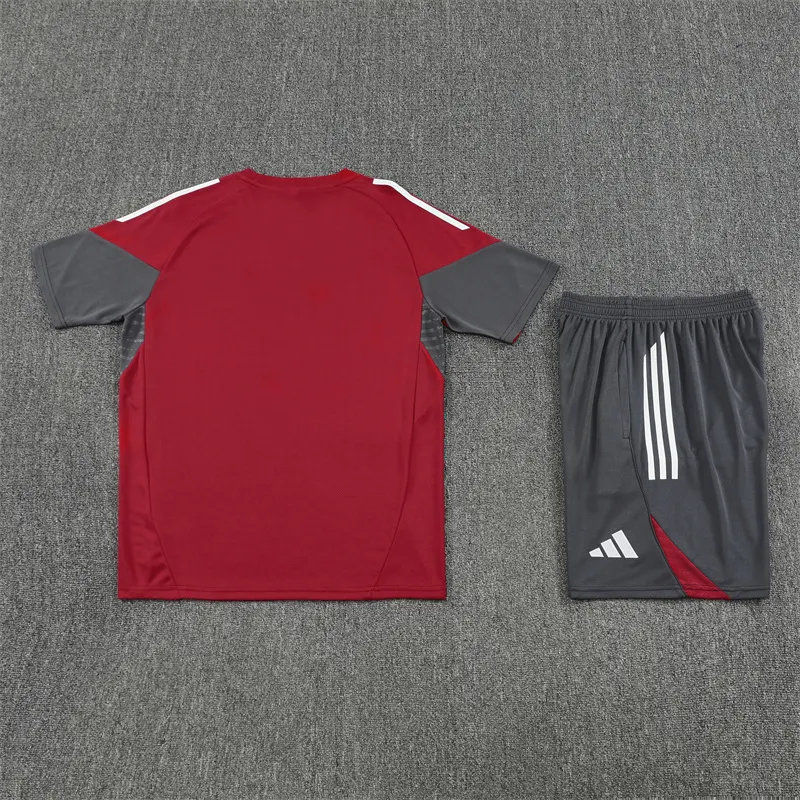 2025-26 Arsenal Red Short-Sleeve Training Jersey