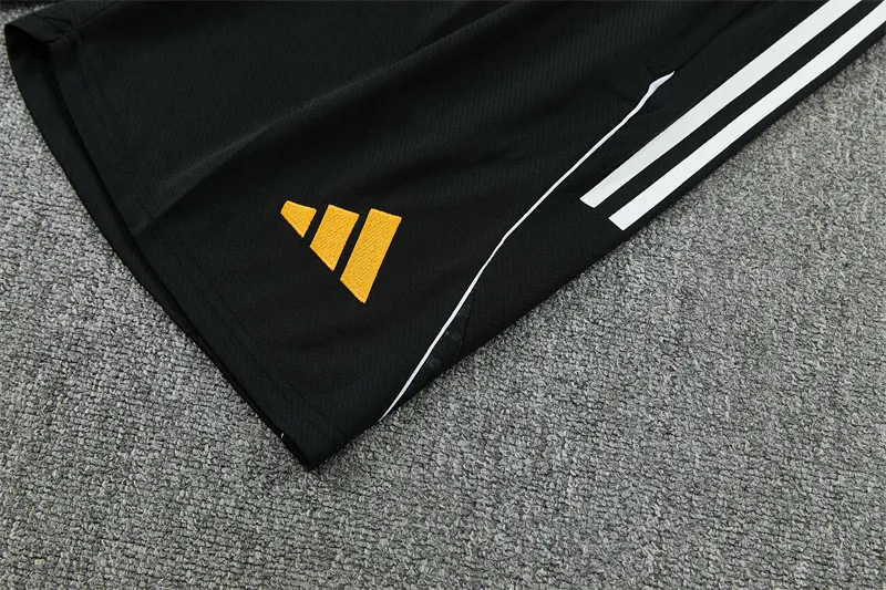 2025-26 Real Madrid Black Short-Sleeve Training Jersey