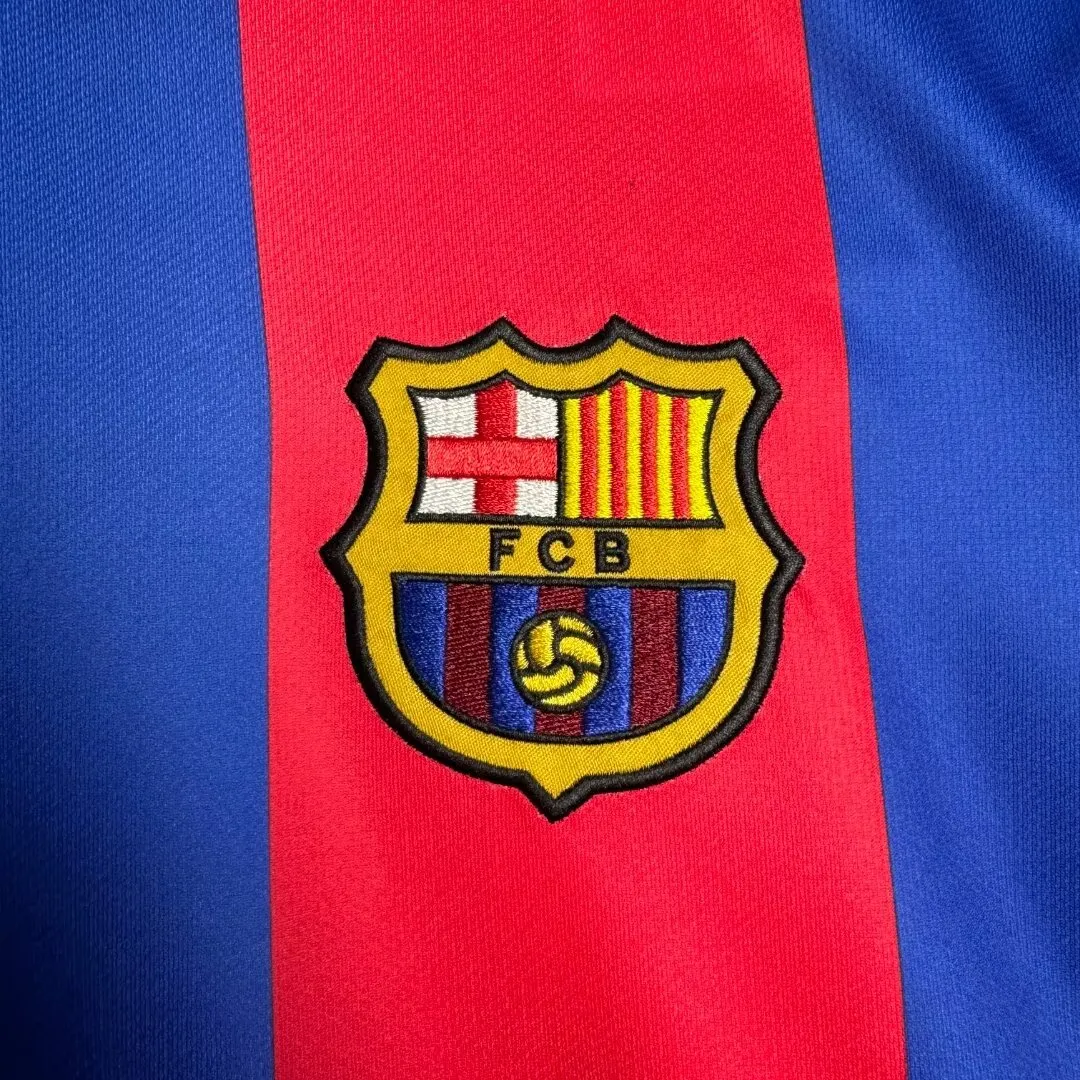 2004-05 Barcelona Home Retro Jersey