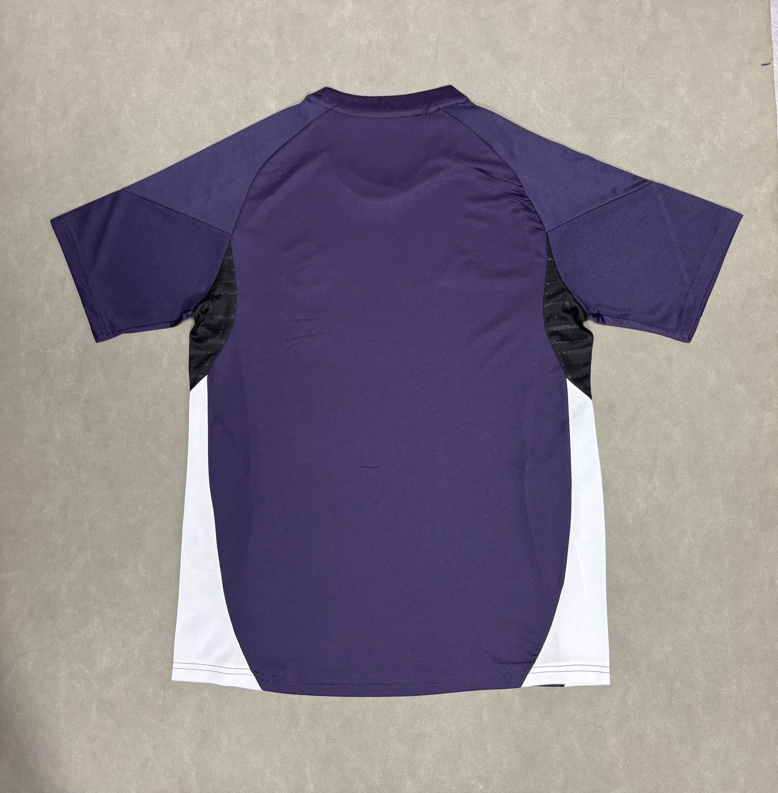 2025-26 Manchester United Training Kit – Purple Jersey