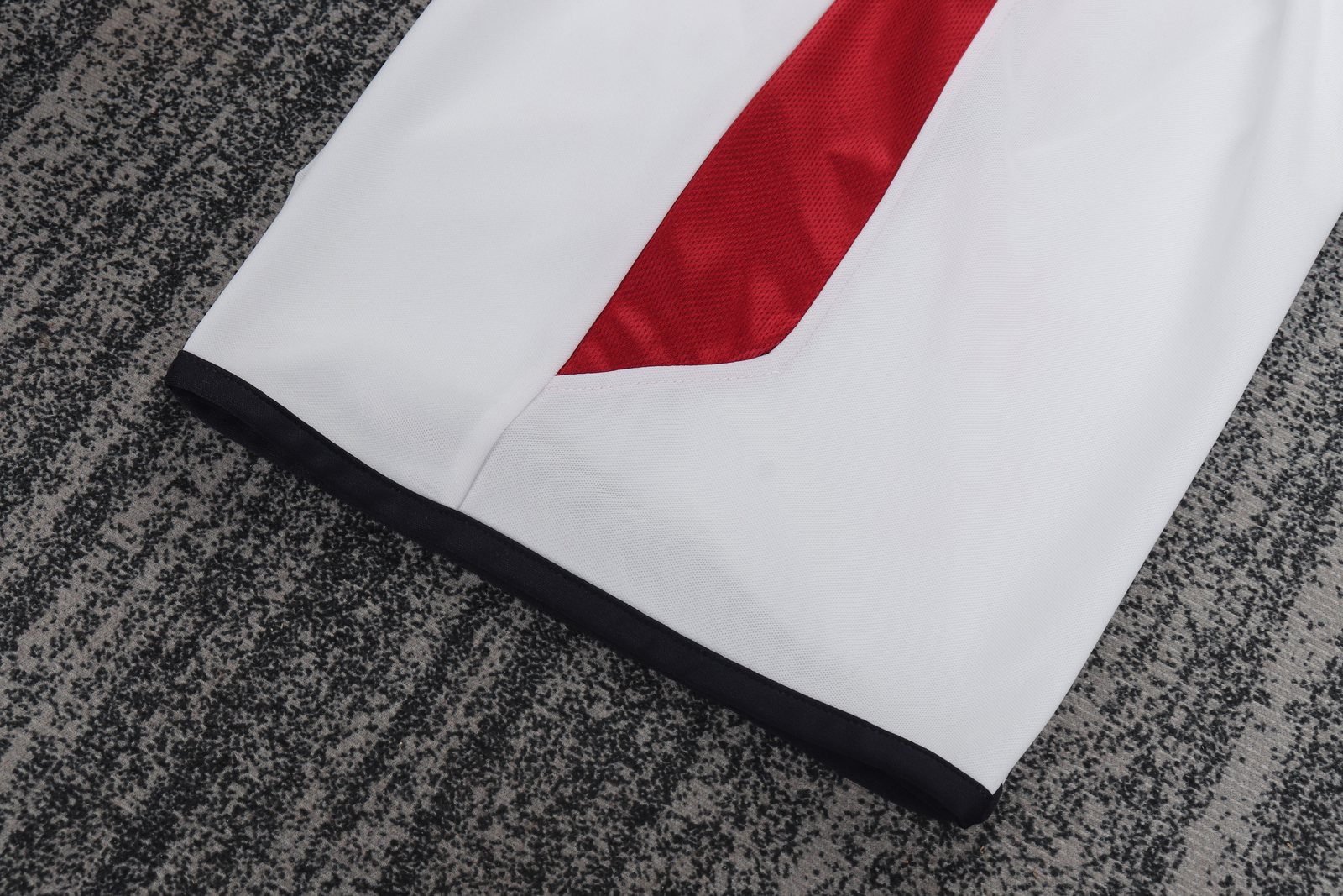 2004 England Home Retro Shirt – Kids