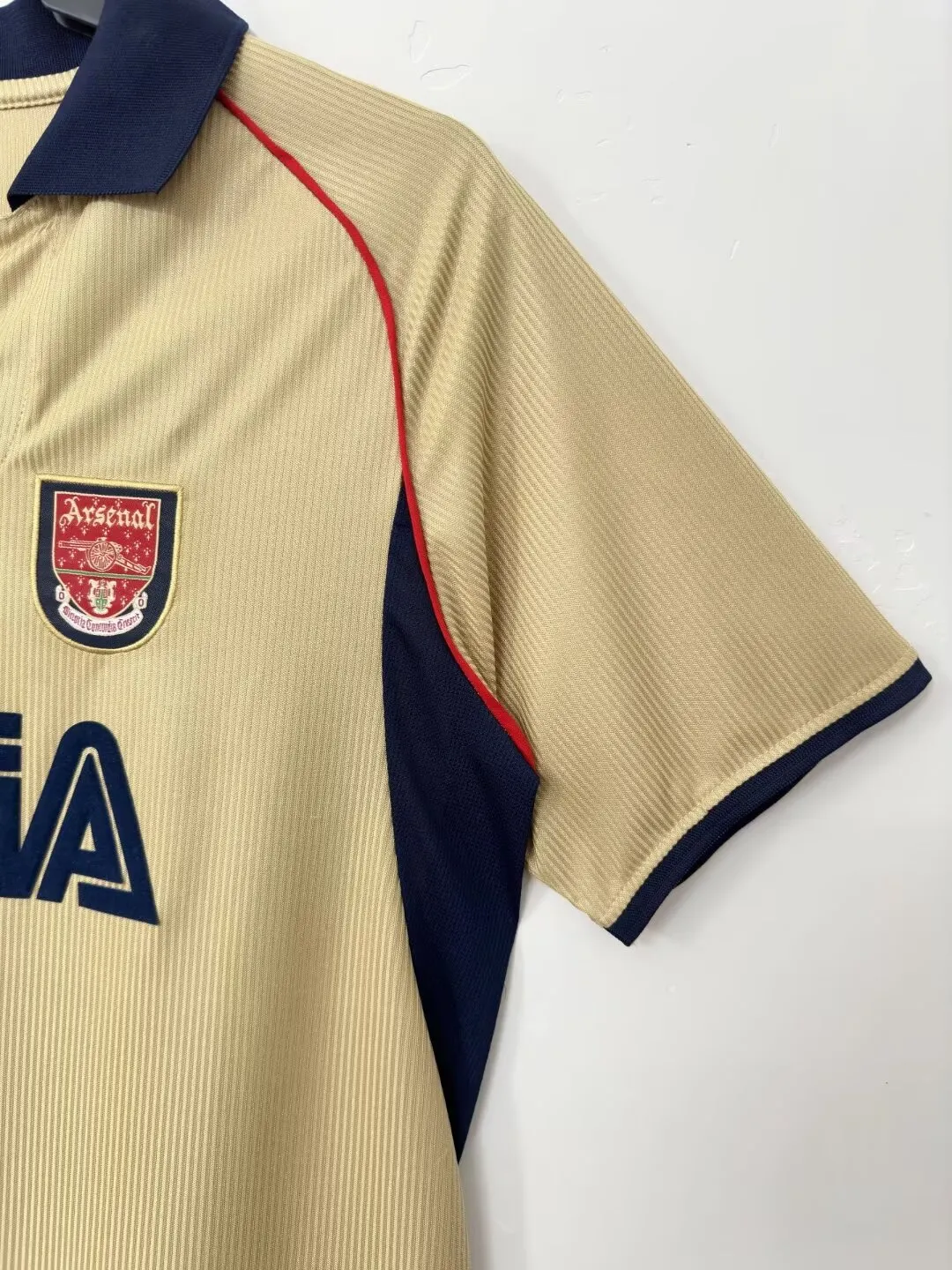 2001-02 Arsenal Away Retro Shirt