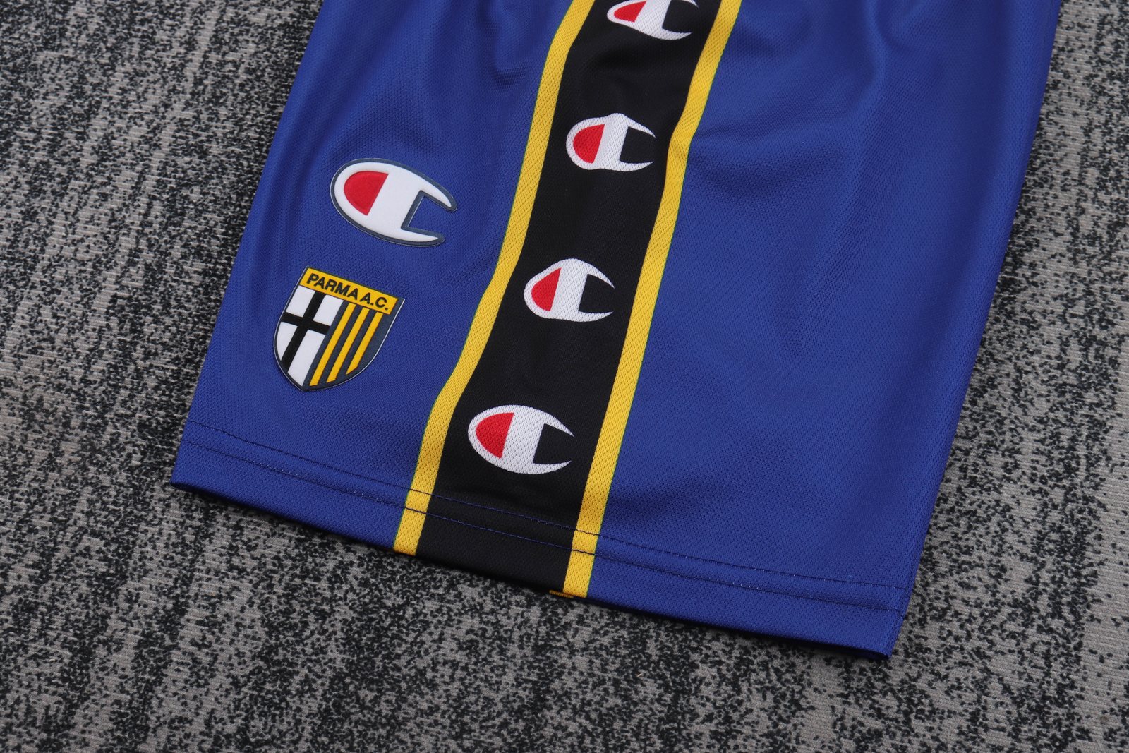 2001-02 Parma Home Retro Jersey - Children's