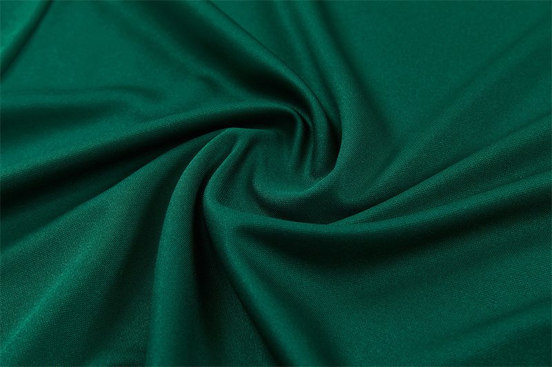 2026-27 Italy Green Half-Zip Training Jersey