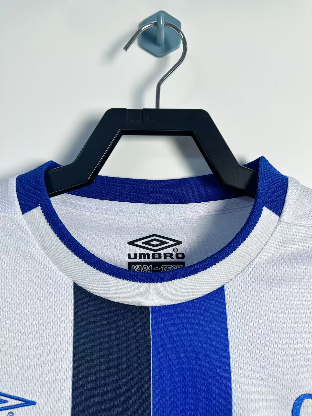 2003–05 Chelsea Away Long-Sleeve Retro Jersey