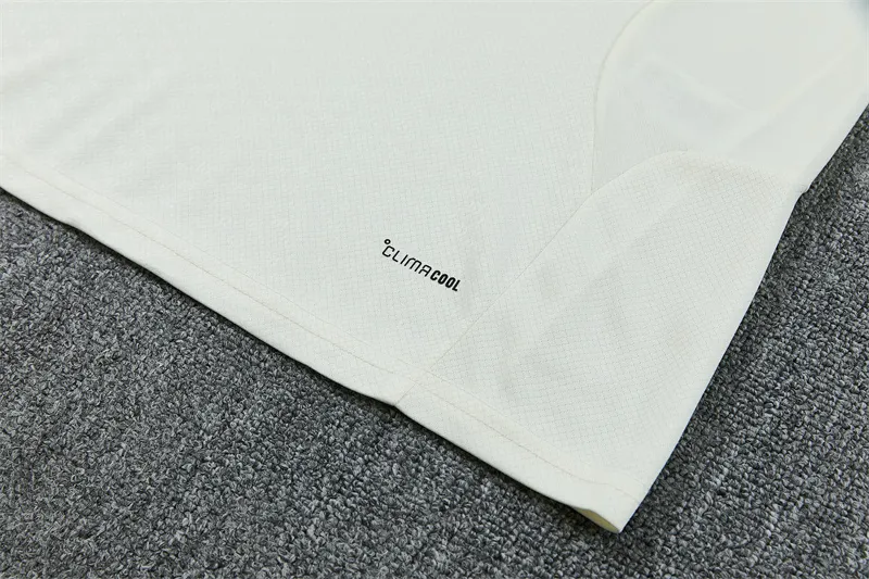 2026-27 Real Madrid Beige Short-Sleeve Training Jersey