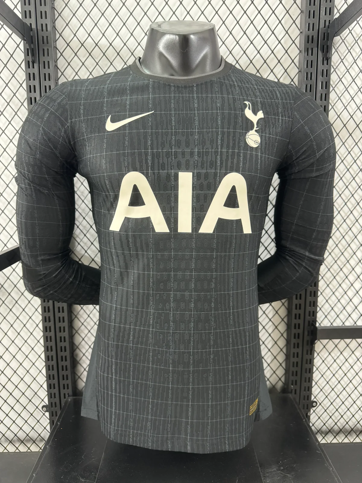 2025-26 Tottenham Hotspur Away Long-Sleeve Jersey – Player Version