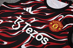 2025-26 Manchester United training vest jersey