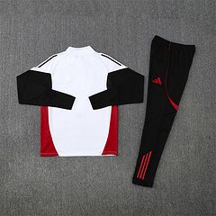 2025-26 Manchester United White Half-Raised Training Jersey