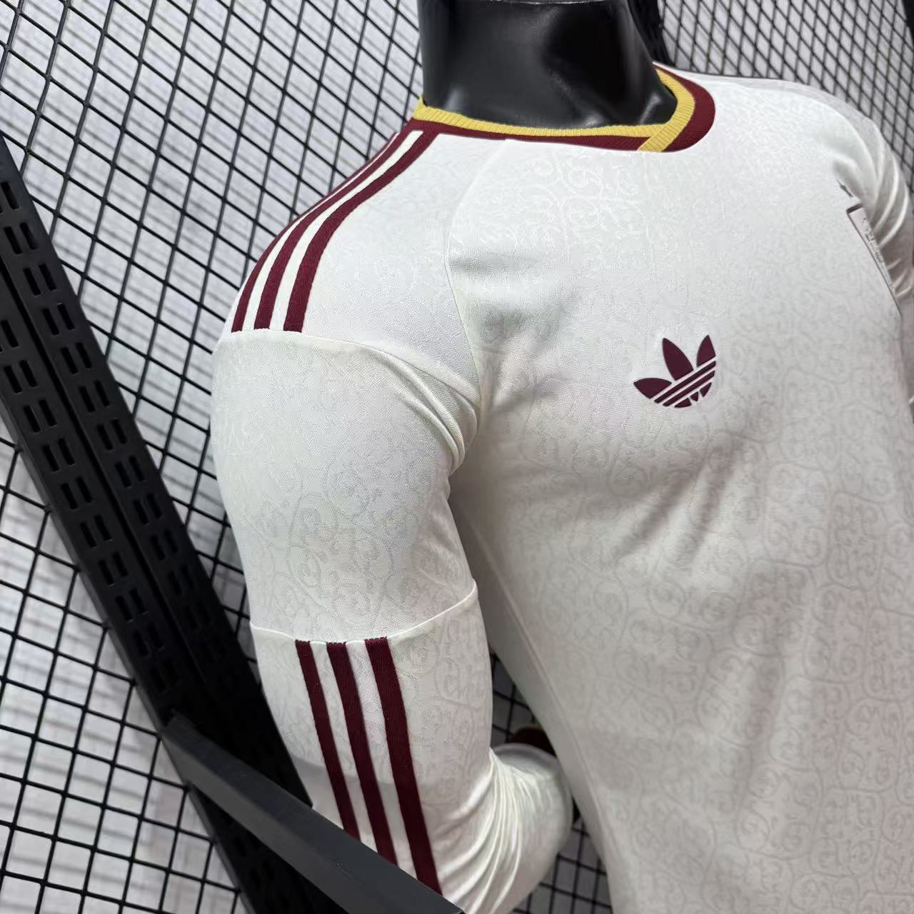 2026-27 Spain Away Long-Sleeve Jersey - Player Version