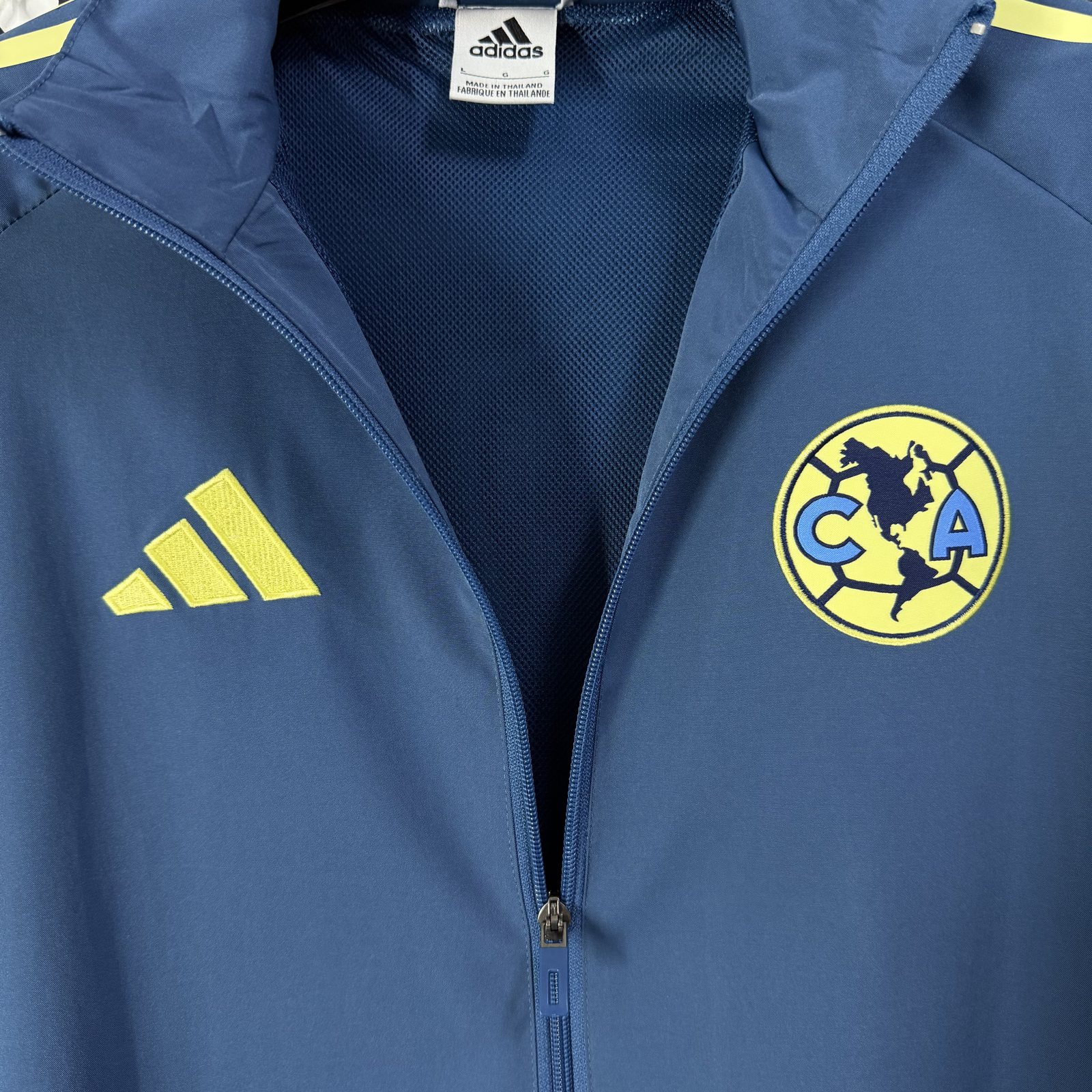 2025-26 Cougars Blue Training Waterproof Windbreaker