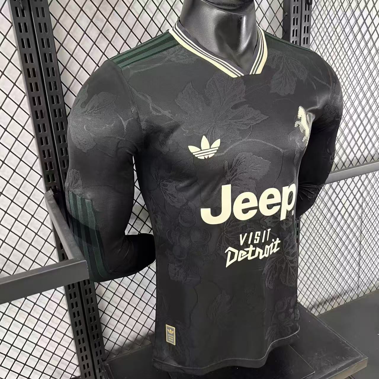 2025-26 Juventus Second Away Long-Sleeve Jersey - Player Version