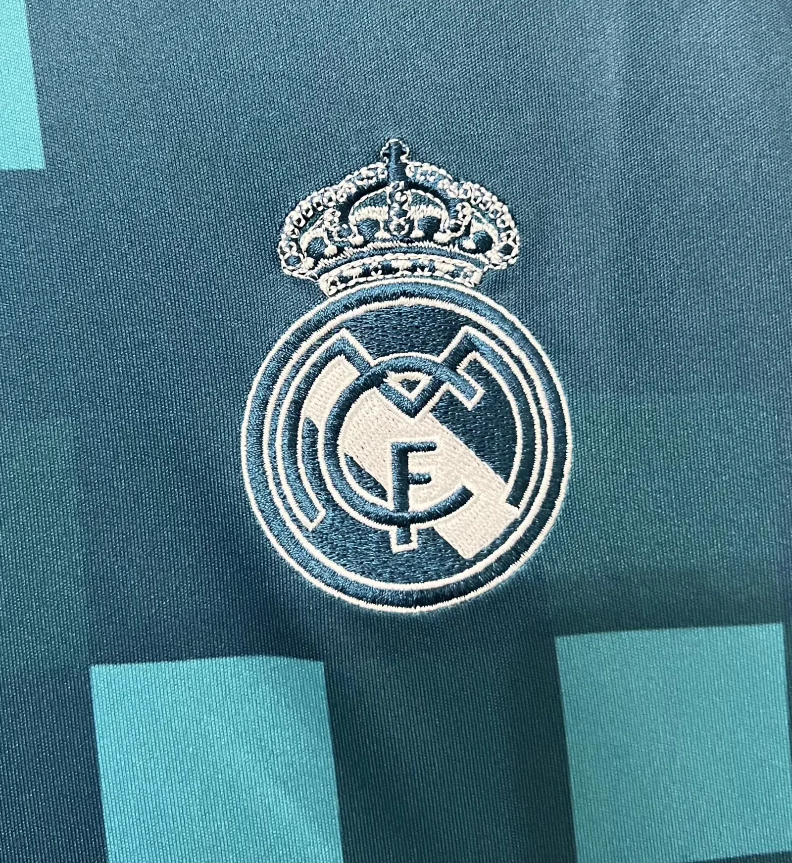 2017-18 Real Madrid Second Away Long Sleeve Retro Jersey