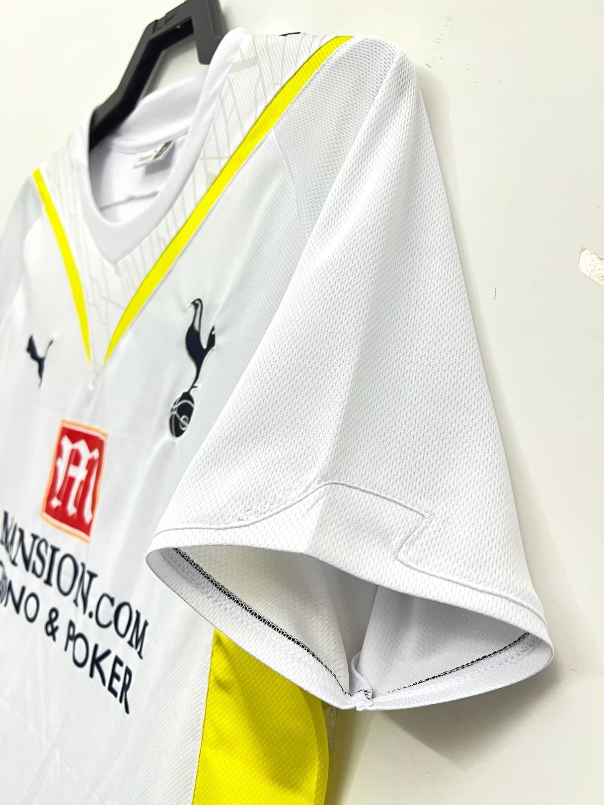 2009-10 Tottenham Hotspur Home Retro Kit