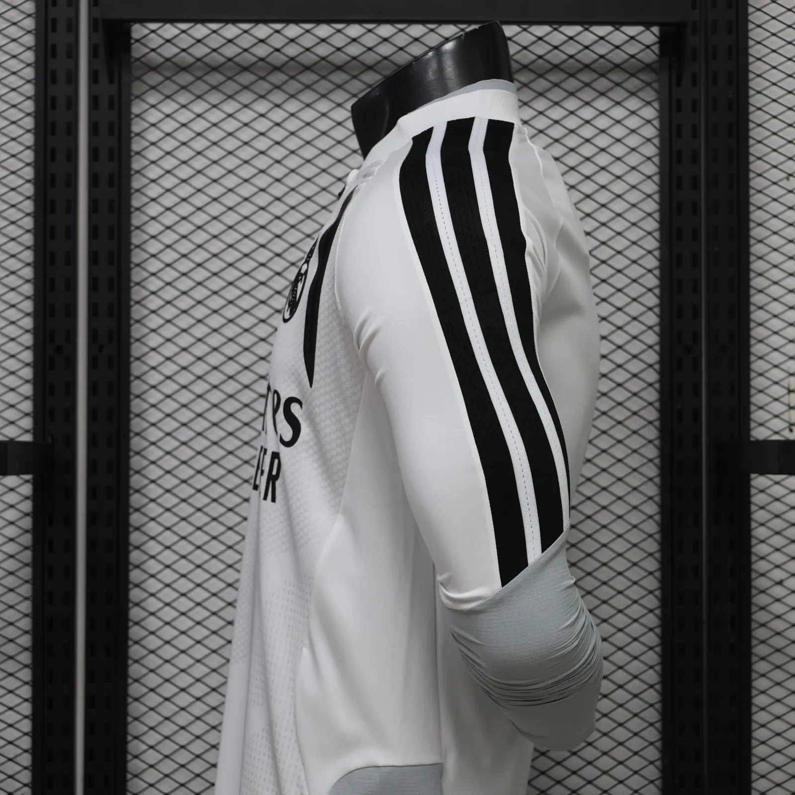 2026-27 Real Madrid Long-Sleeve Half-Zip Training Jersey – Player Version