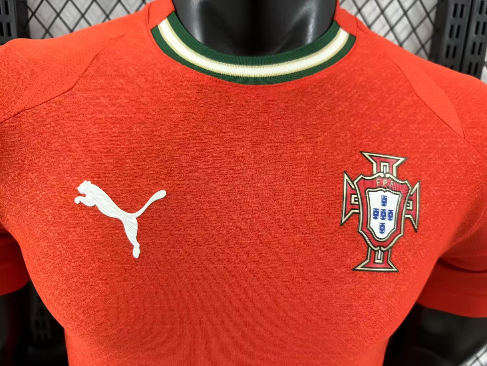 2025-26 Portugal Home Shirt - Player Edition