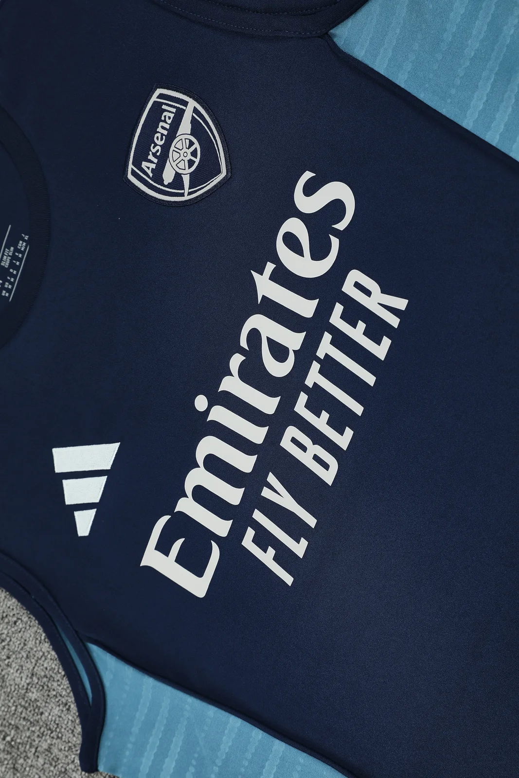2025-26 Arsenal training vest jersey