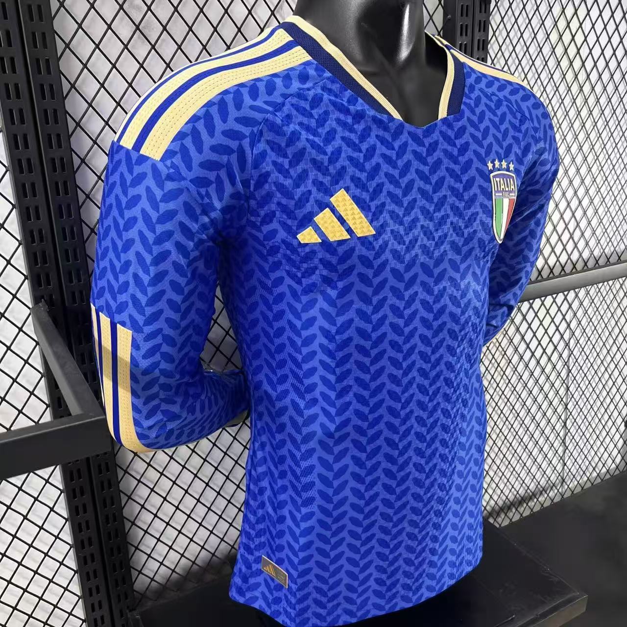 2026 Italy Home Long-Sleeve Jersey – Player Version