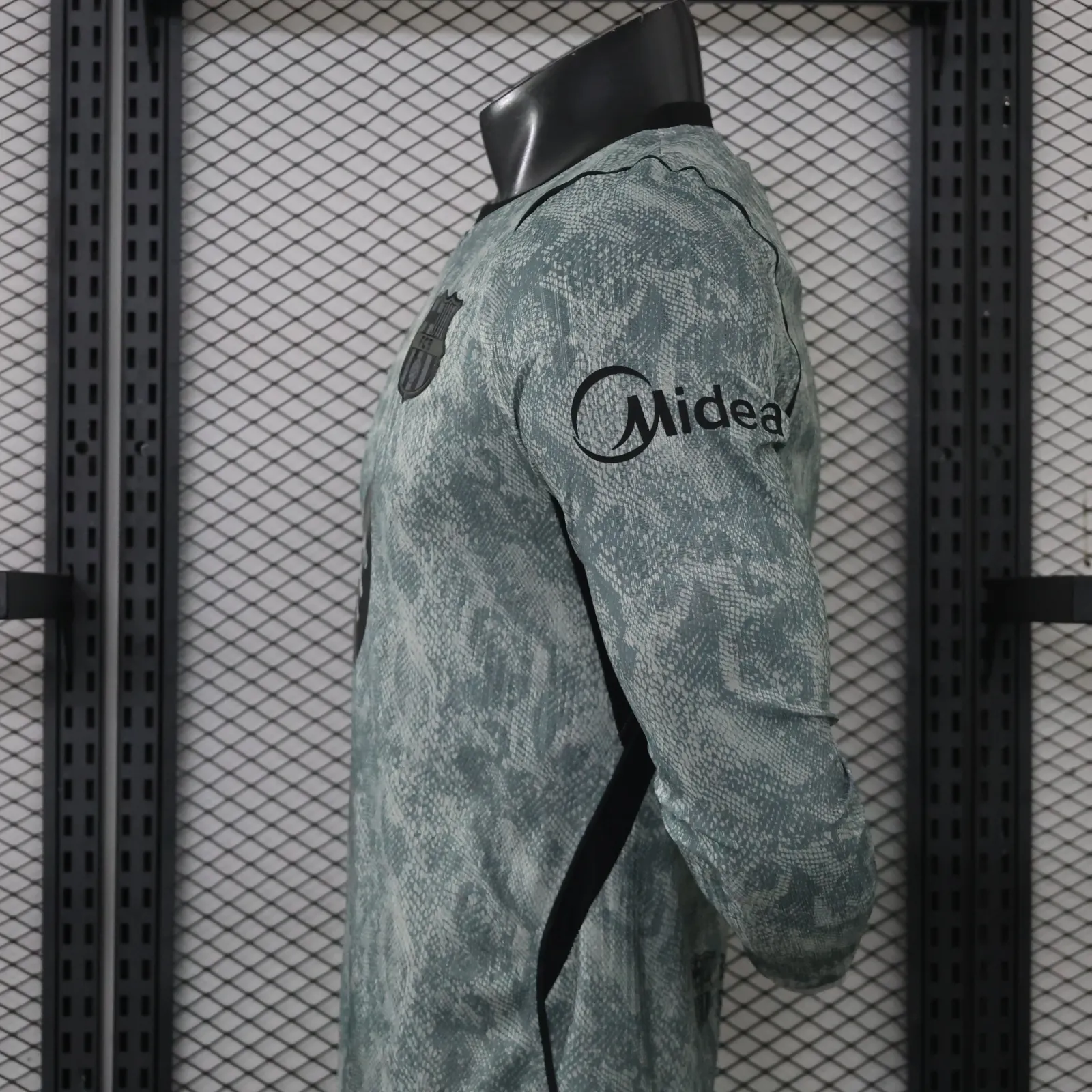 2026-27 Barcelona Long-Sleeve Goalkeeper Jersey – Player Version